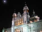 月夜の大聖堂