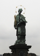 カレル橋の聖人像